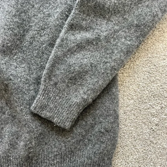 Vintage J.Crew lambswool sweater, size large - Picture 4 of 4